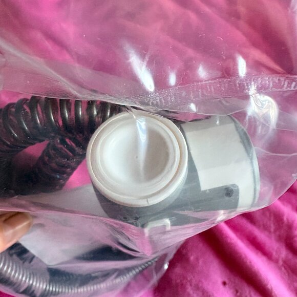 Climate Line Air Heated CPAP Tubing - Airsense 10 and Aircurve 10 Series - Picture 2 of 5